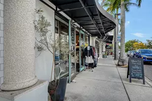 2254 Hawthorne St, Sarasota, FL 34239 - Photo 61