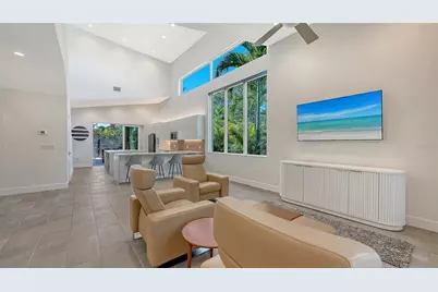 2254 Hawthorne Street, Sarasota, FL 34239 - Photo 13