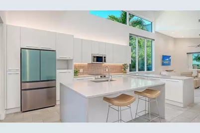 2254 Hawthorne Street, Sarasota, FL 34239 - Photo 15