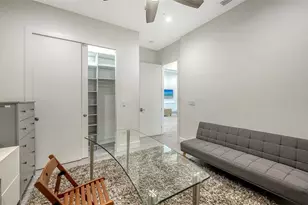 2254 Hawthorne St, Sarasota, FL 34239 - Photo 43