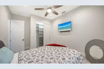 2254 Hawthorne Street, Sarasota, FL 34239 - Photo 37