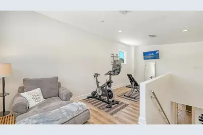 2254 Hawthorne Street, Sarasota, FL 34239 - Photo 33