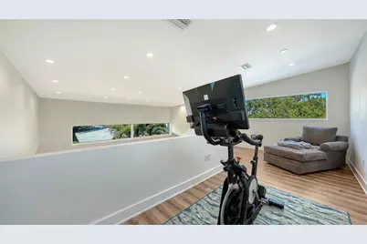 2254 Hawthorne Street, Sarasota, FL 34239 - Photo 49