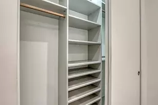 2254 Hawthorne St, Sarasota, FL 34239 - Photo 39