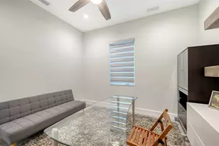 2254 Hawthorne St, Sarasota, FL 34239 - Photo 41