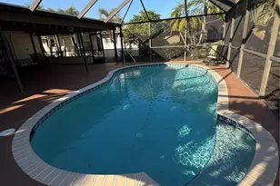 819 S Gondola Dr, Venice, FL 34293 - Photo 29