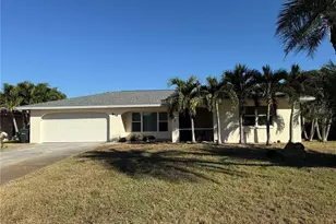 819 S Gondola Dr, Venice, FL 34293 - Photo 1