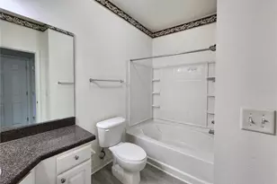 4802 51st Street W, Bradenton, FL 34210 - Photo 9