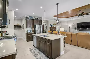 408 Casalino Dr, Nokomis, FL 34275 - Photo 9