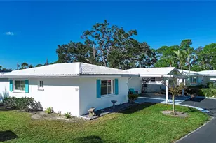 1833 Vera Pl, Sarasota, FL 34235 - Photo 3