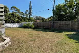 549 E Tarpon Blvd NW, Port Charlotte, FL 33952 - Photo 51