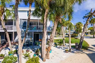 6250 Holmes Blvd, Holmes Beach, FL 34217 - Photo 71