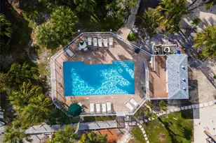 6250 Holmes Blvd, Holmes Beach, FL 34217 - Photo 61