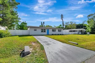 3612 46th Ave Dr W, Bradenton, FL 34210 - Photo 5