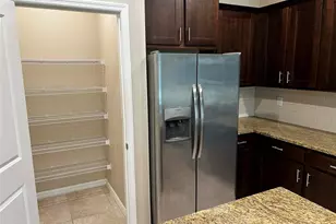 6517 Serenity Fall Ln, Sarasota, FL 34240 - Photo 7