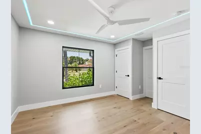 180 Lookout Point Drive, Osprey, FL 34229 - Photo 23