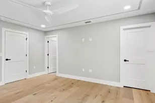 180 Lookout Point Dr, Osprey, FL 34229 - Photo 29