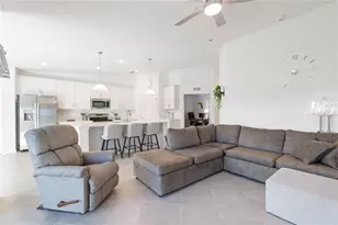 17440 Opal Sands Dr, Venice, FL 34293 - Photo 9