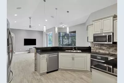 16806 5th Terrace NE, Bradenton, FL 34212 - Photo 17