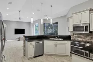 16806 5th Terrace NE, Bradenton, FL 34212 - Photo 17