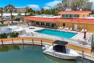1250 N Portofino Dr, Sarasota, FL 34242 - Photo 37