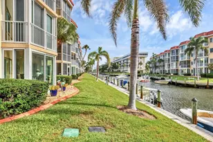 1250 N Portofino Dr, Sarasota, FL 34242 - Photo 21