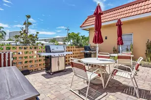 1250 N Portofino Dr, Sarasota, FL 34242 - Photo 35