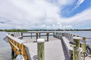 1250 N Portofino Dr, Sarasota, FL 34242 - Photo 39