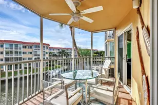 1250 N Portofino Dr, Sarasota, FL 34242 - Photo 19