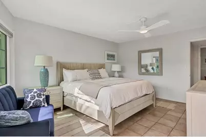 1250 N Portofino Drive #303, Sarasota, FL 34242 - Photo 13