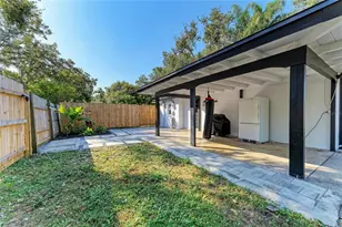 3350 Bailey St, Sarasota, FL 34237 - Photo 27