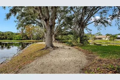 311 76th Street NW, Bradenton, FL 34209 - Photo 73