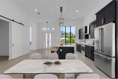 2069 Hibiscus Street, Sarasota, FL 34239 - Photo 9