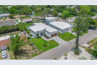 2069 Hibiscus Street, Sarasota, FL 34239 - Photo 47