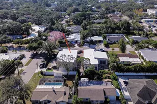 2079 Hibiscus St, Sarasota, FL 34239 - Photo 9