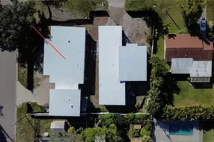 2079 Hibiscus St, Sarasota, FL 34239 - Photo 5