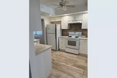 3957 Lakeside Road #143, Sarasota, FL 34232 - Photo 7