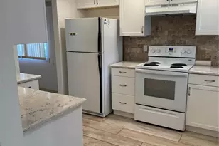 3957 Lakeside Dr, Sarasota, FL 34232 - Photo 7