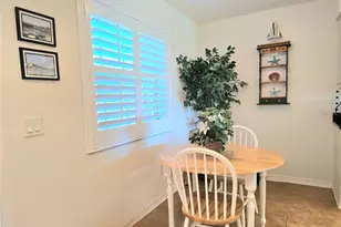 6446 7th Ave Cir W, Bradenton, FL 34209 - Photo 9