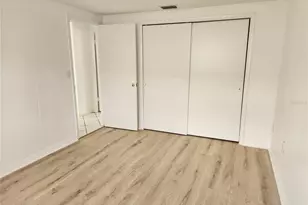 2742 Austin St, Sarasota, FL 34231 - Photo 5