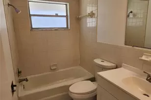 2742 Austin St, Sarasota, FL 34231 - Photo 7