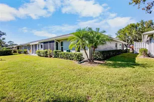 3905 Center Gate Cir, Sarasota, FL 34233 - Photo 19