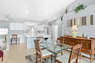 7520 Marsh Orchid Cir, Bradenton, FL 34203 - Photo 5