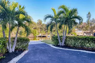 2124 N Tamiami Trail, Sarasota, FL 34234 - Photo 13