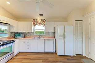 919 Spring Lakes Blvd, Bradenton, FL 34210 - Photo 17