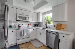 721 N Jefferson Ave, Sarasota, FL 34237 - Photo 11