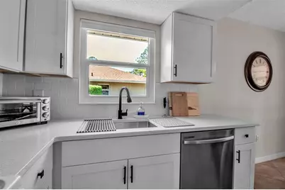 721 N Jefferson Avenue #721, Sarasota, FL 34237 - Photo 15