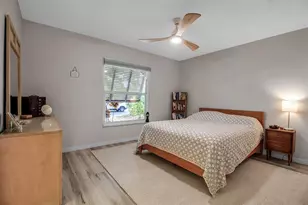 721 N Jefferson Ave, Sarasota, FL 34237 - Photo 17