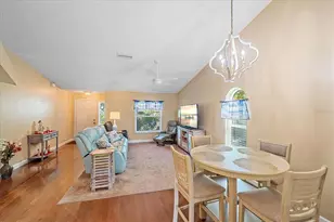 4872 Limetree Ln, Venice, FL 34293 - Photo 7