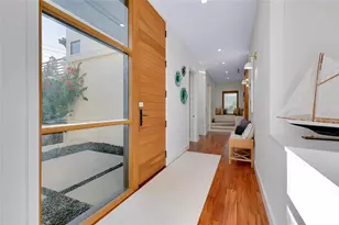 161 S Polk Dr, Sarasota, FL 34236 - Photo 5